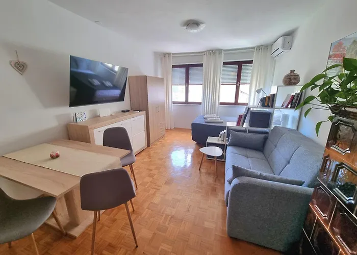 Studio Apartment Karolina